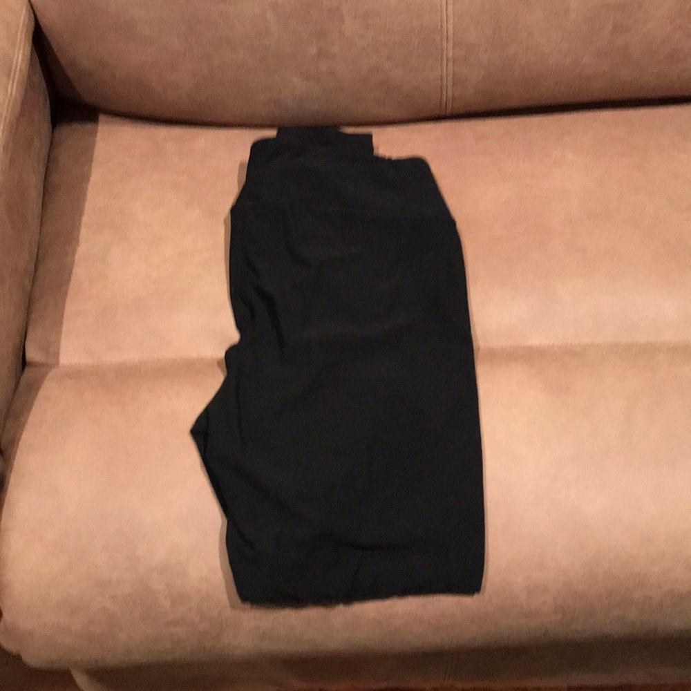 Black tall and curvy Lularoe leggings
